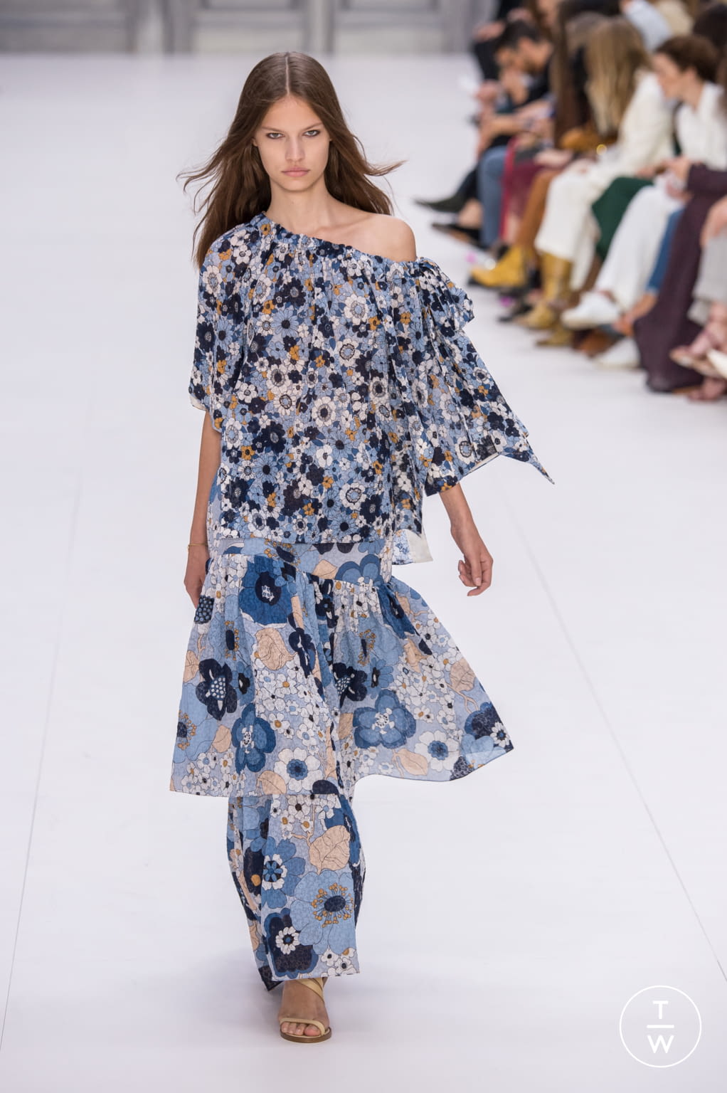 Fashion Week Paris Spring/Summer 2017 look 44 de la collection Chloé womenswear