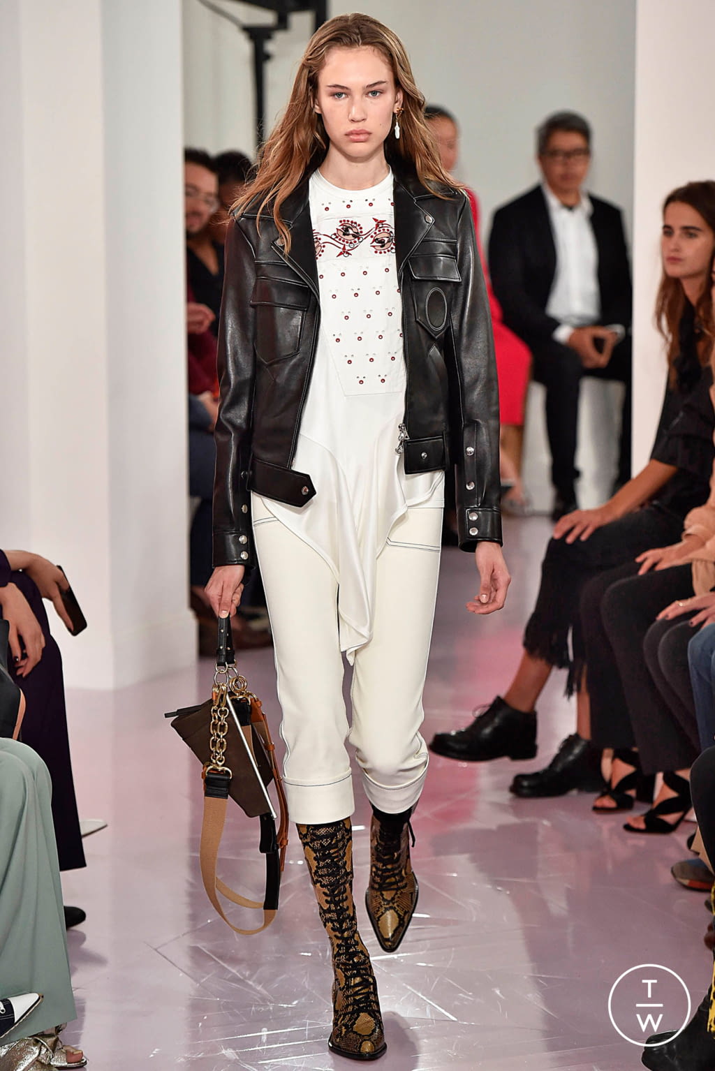 Fashion Week Paris Spring/Summer 2018 look 19 de la collection Chloé womenswear