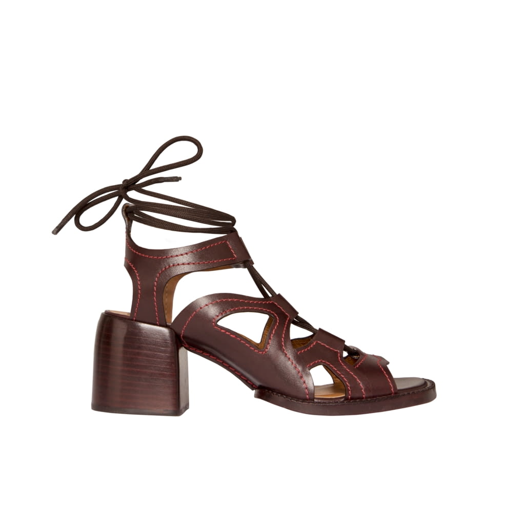 Fashion Week Paris Spring/Summer 2021 look 25 from the Chloé collection womenswear accessories