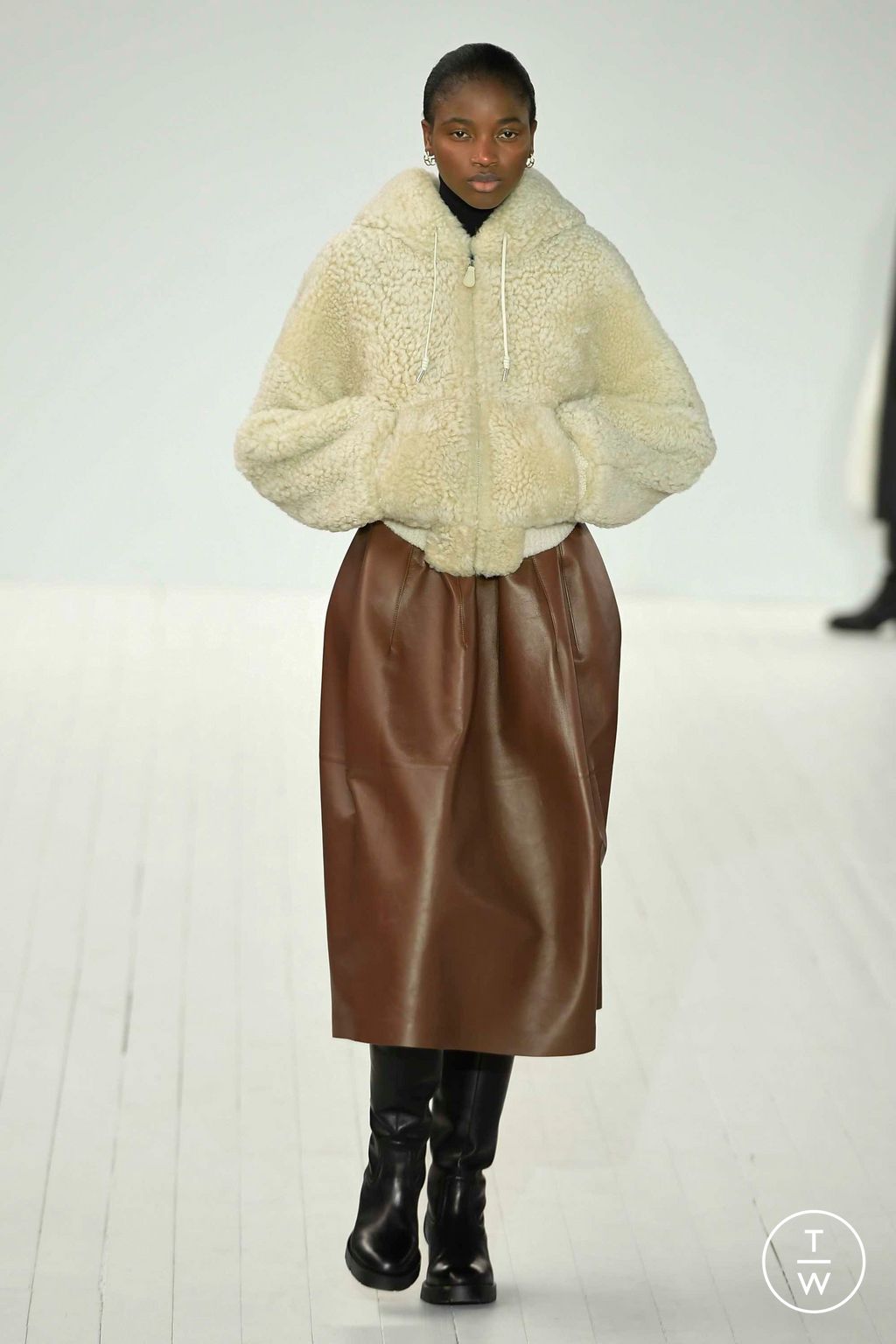 Fashion Week Paris Fall/Winter 2023 look 9 de la collection Chloé womenswear