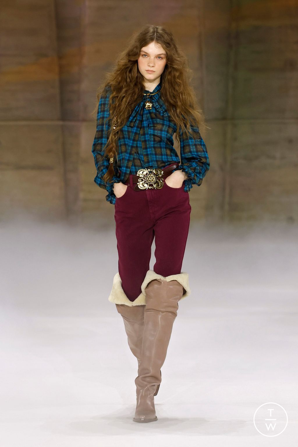 Fashion Week Paris Fall/Winter 2026 look 28 from the Chloé collection womenswear