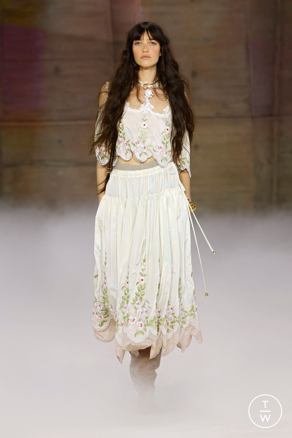 Fashion Week Paris Fall/Winter 2026 look 37 from the Chloé collection womenswear