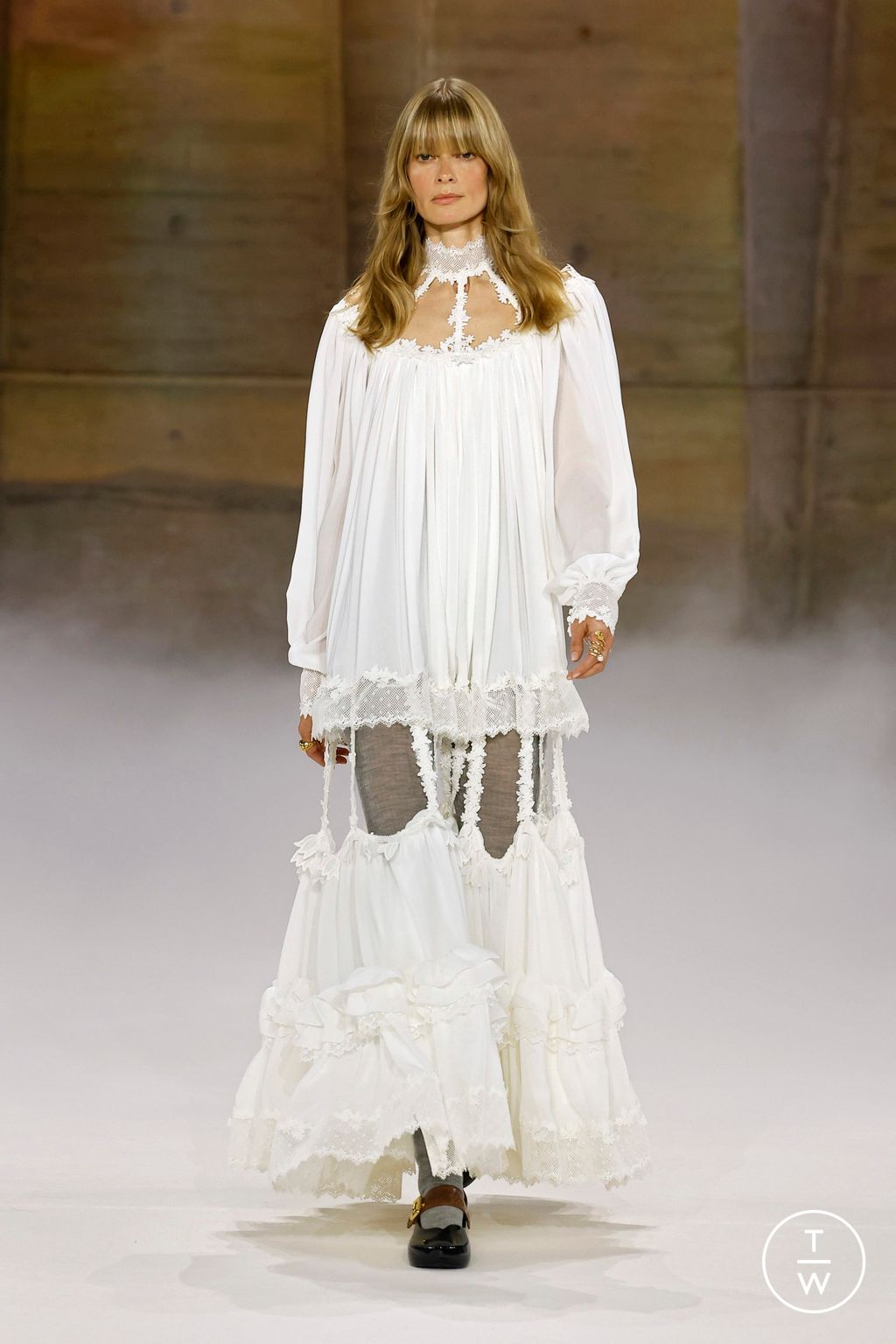 Fashion Week Paris Fall/Winter 2026 look 52 from the Chloé collection 女装