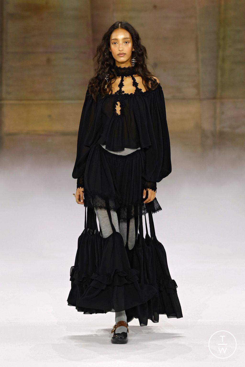 Fashion Week Paris Fall/Winter 2026 look 53 from the Chloé collection womenswear