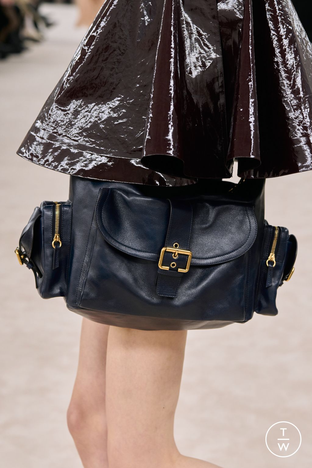 Fashion Week Paris Fall/Winter 2024 look 4 de la collection Chloé womenswear accessories