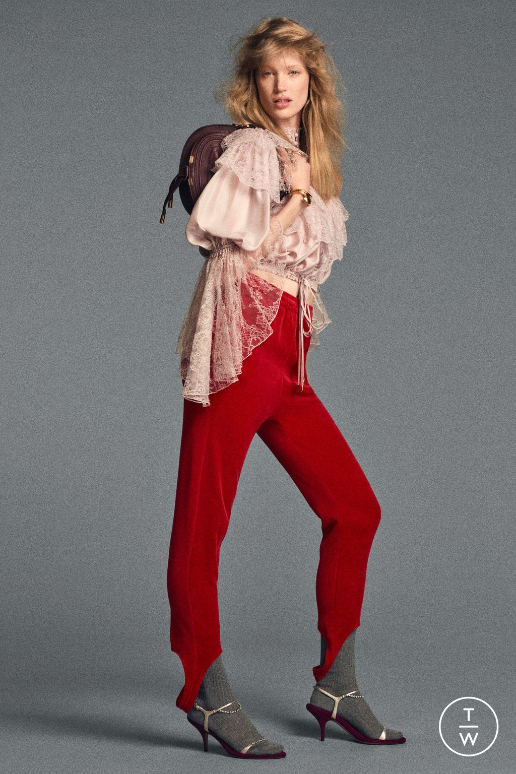 Fashion Week Paris Pre-Fall 2026 look 19 from the Chloé collection 女装