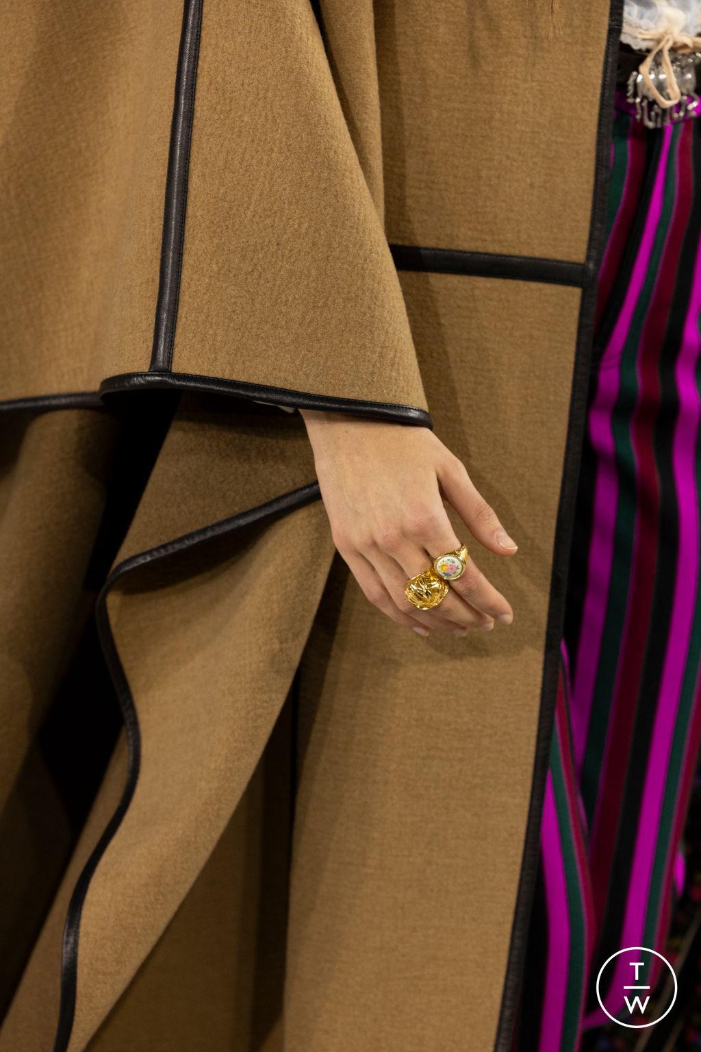 Fashion Week Paris Fall/Winter 2026 look 26 from the Chloé collection 女装配饰