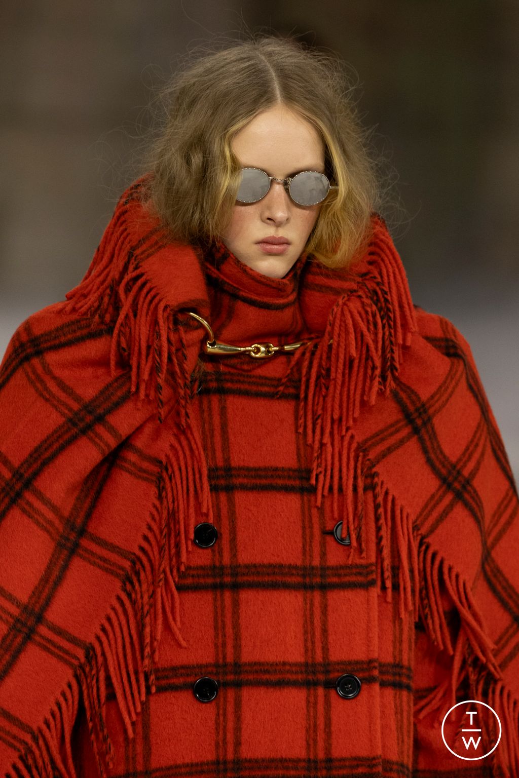 Fashion Week Paris Fall/Winter 2026 look 29 from the Chloé collection womenswear accessories
