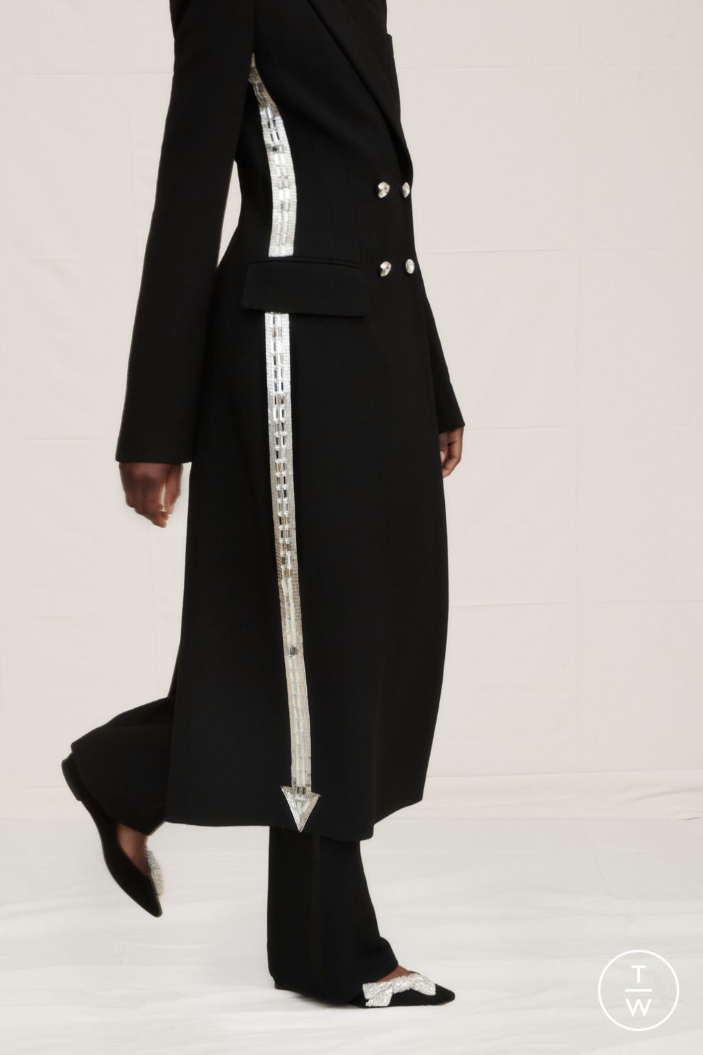 Fashion Week Paris Resort 2024 look 23 from the Chloé collection womenswear