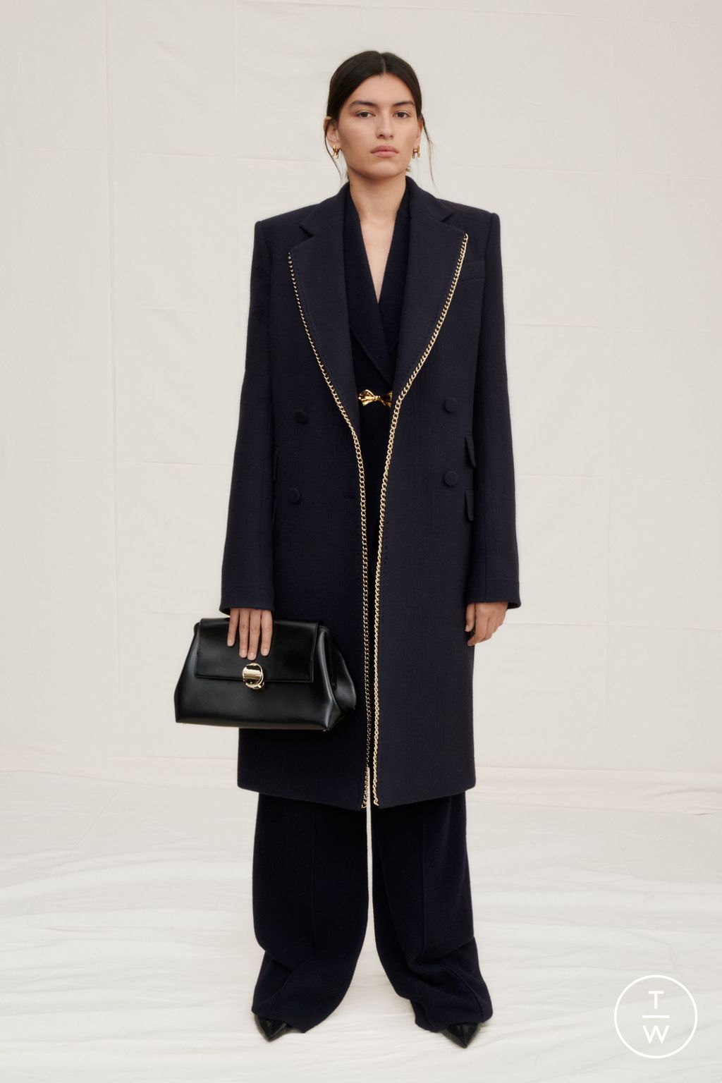 Fashion Week Paris Resort 2024 look 4 from the Chloé collection 女装
