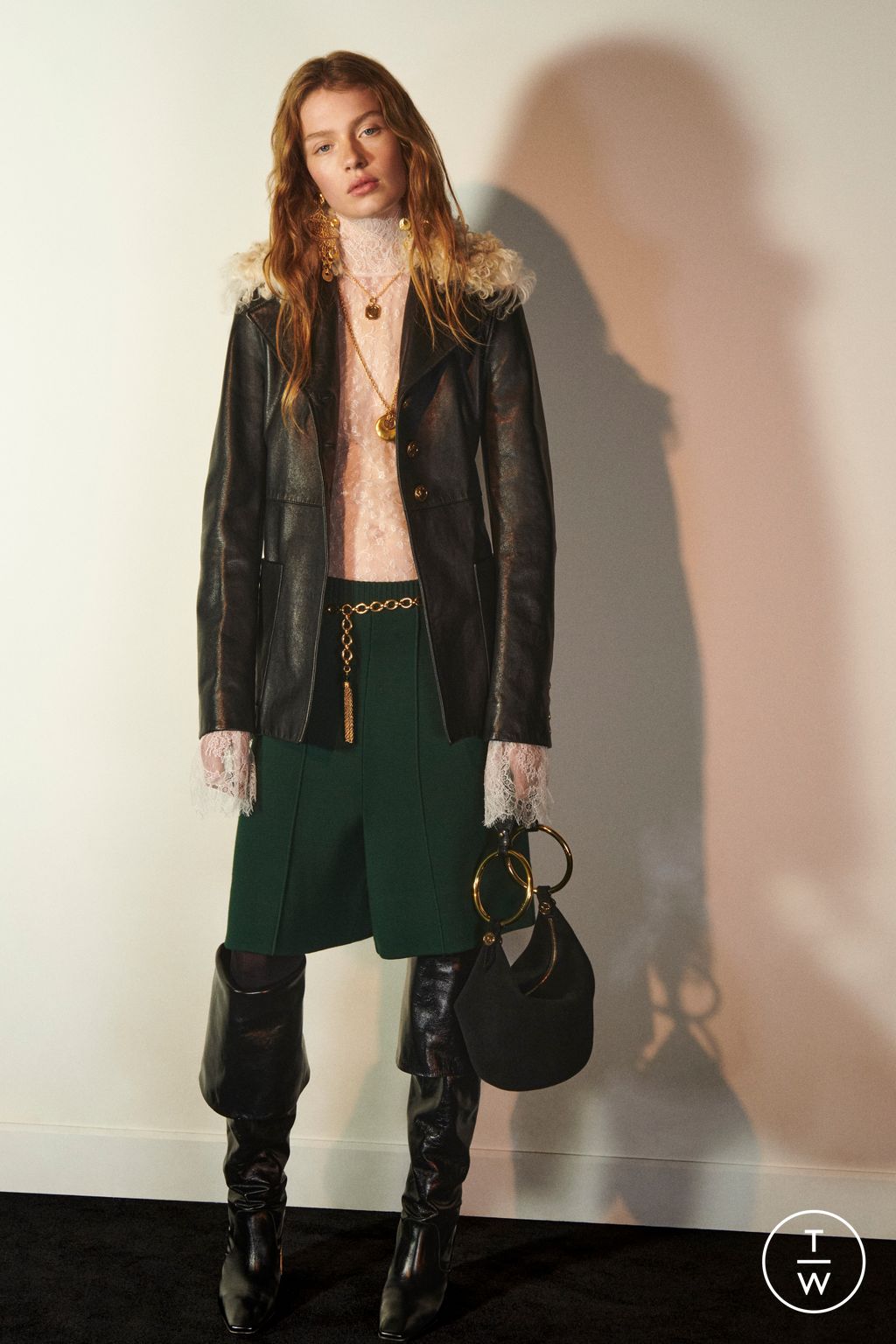 Fashion Week Paris Resort 2025 look 31 from the Chloé collection 女装