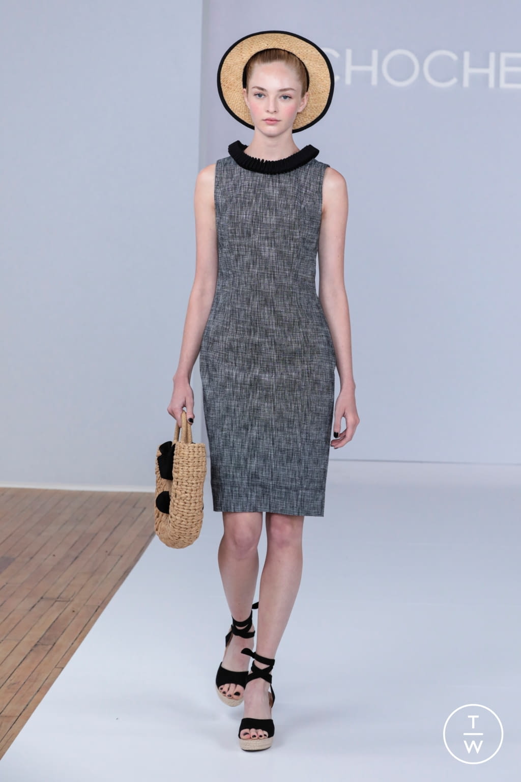 Fashion Week New York Spring/Summer 2021 look 8 from the Chocheng collection womenswear