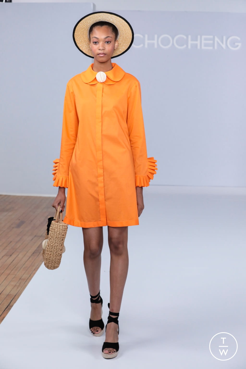 Fashion Week New York Spring/Summer 2021 look 15 de la collection Chocheng womenswear
