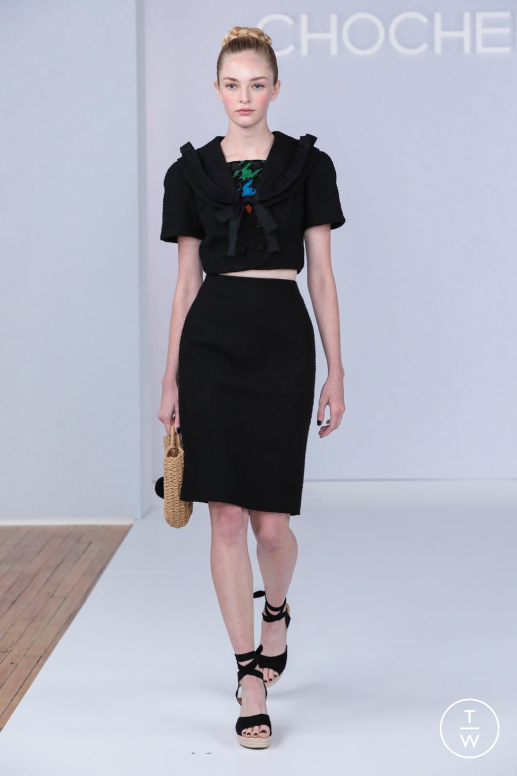 Fashion Week New York Spring/Summer 2021 look 16 from the Chocheng collection womenswear