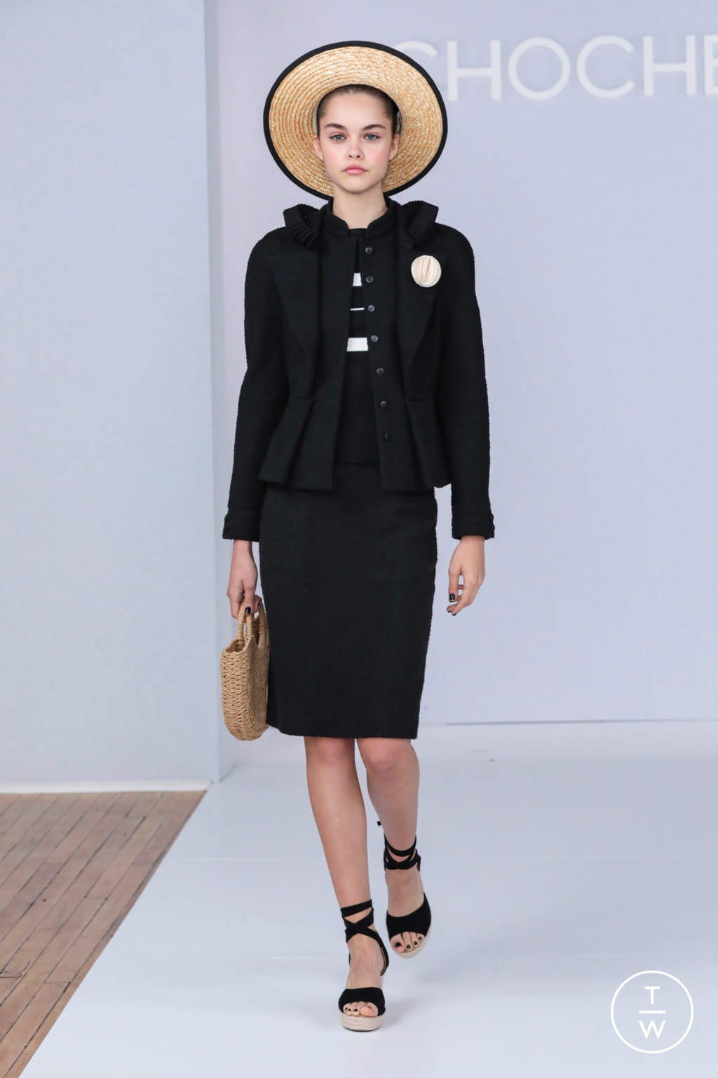 Fashion Week New York Spring/Summer 2021 look 23 from the Chocheng collection 女装