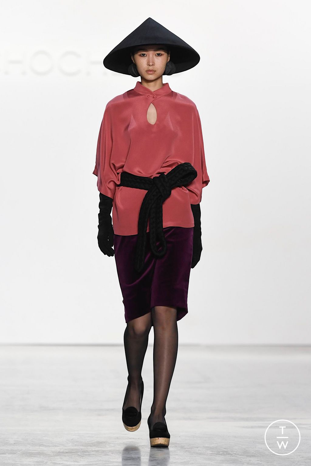 Fashion Week New York Fall/Winter 2023 look 7 from the Chocheng collection 女装