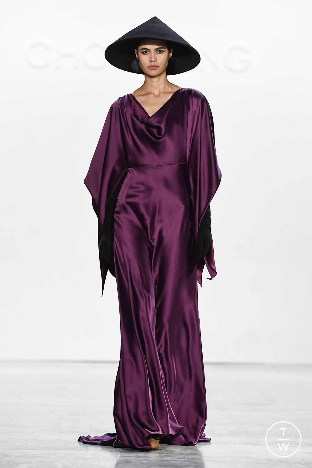 Fashion Week New York Fall/Winter 2023 look 34 de la collection Chocheng womenswear