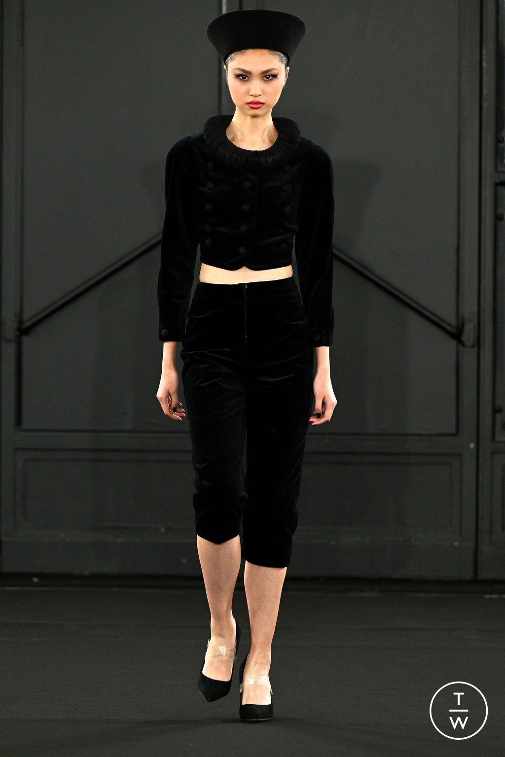 Fashion Week Paris Fall/Winter 2024 look 25 from the Chocheng collection 女装