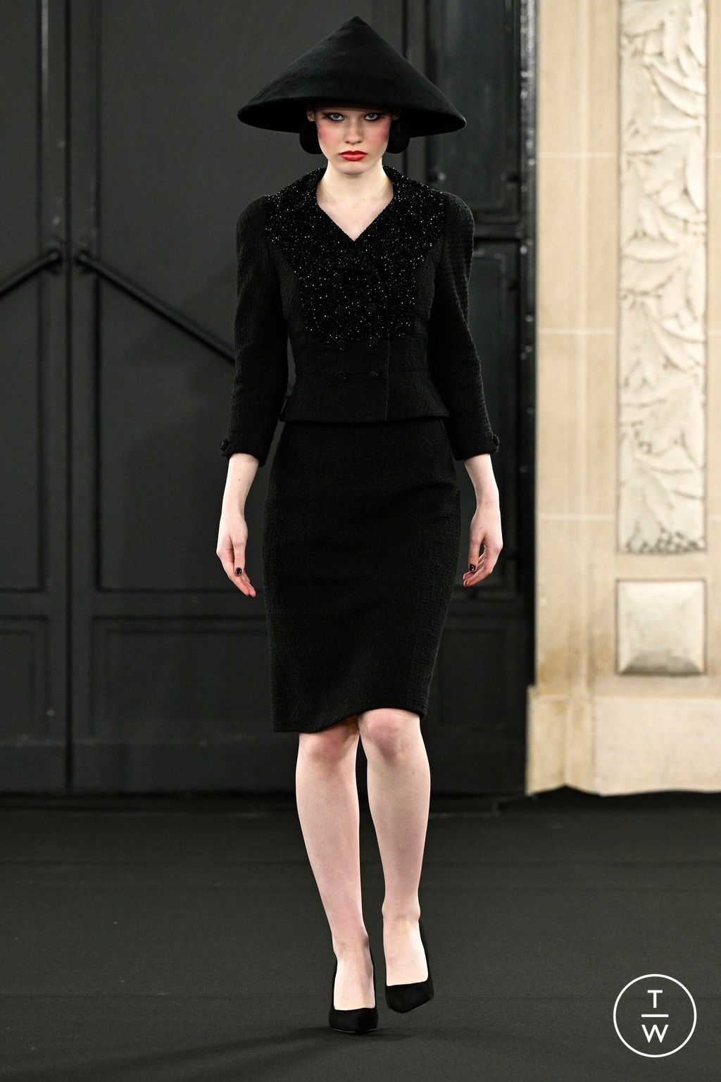 Fashion Week Paris Fall/Winter 2024 look 28 from the Chocheng collection womenswear