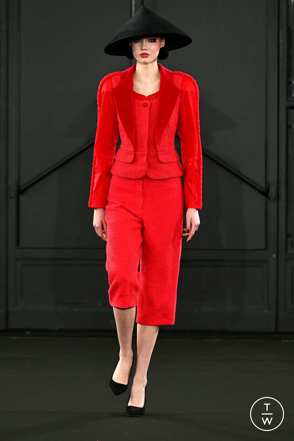 Fashion Week Paris Fall/Winter 2024 look 29 from the Chocheng collection 女装