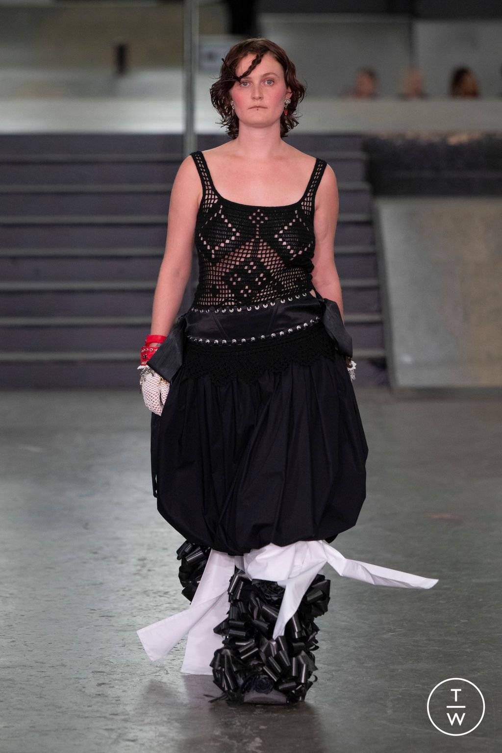 Fashion Week London Spring/Summer 2024 look 5 from the Chopova Lowena collection 女装