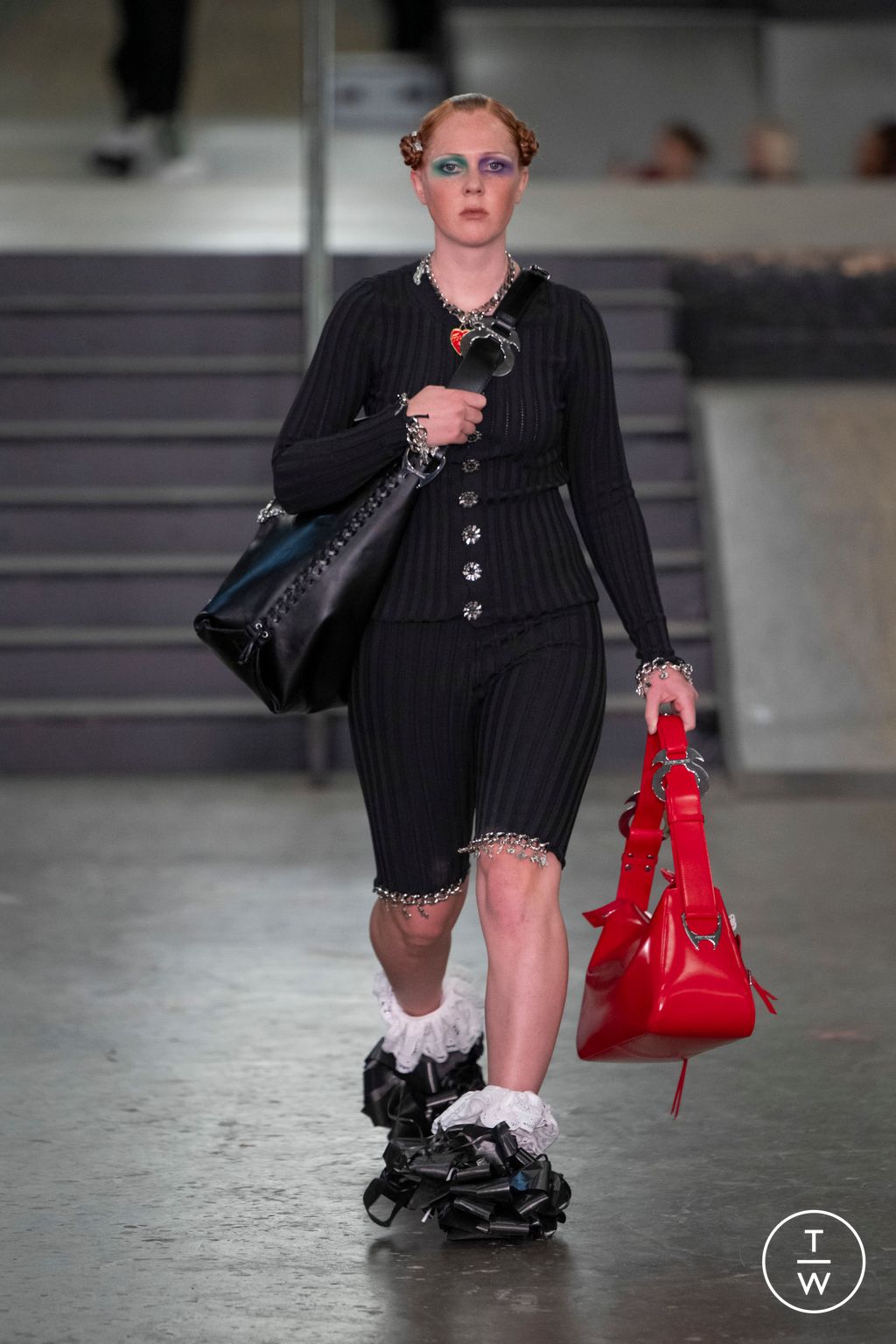 Fashion Week London Spring/Summer 2024 look 6 from the Chopova Lowena collection 女装