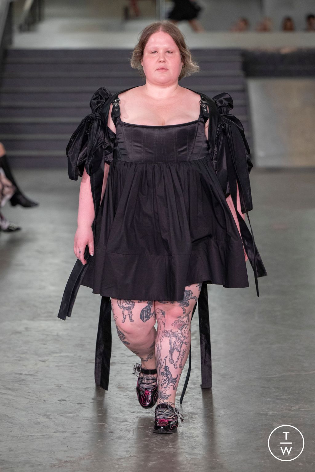 Fashion Week London Spring/Summer 2024 look 7 de la collection Chopova Lowena womenswear