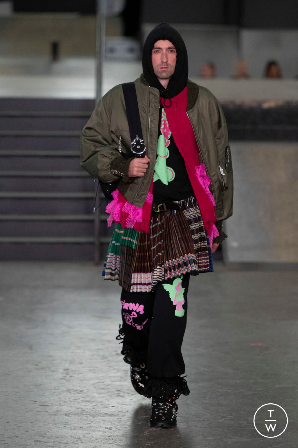 Fashion Week London Spring/Summer 2024 look 19 from the Chopova Lowena collection 女装