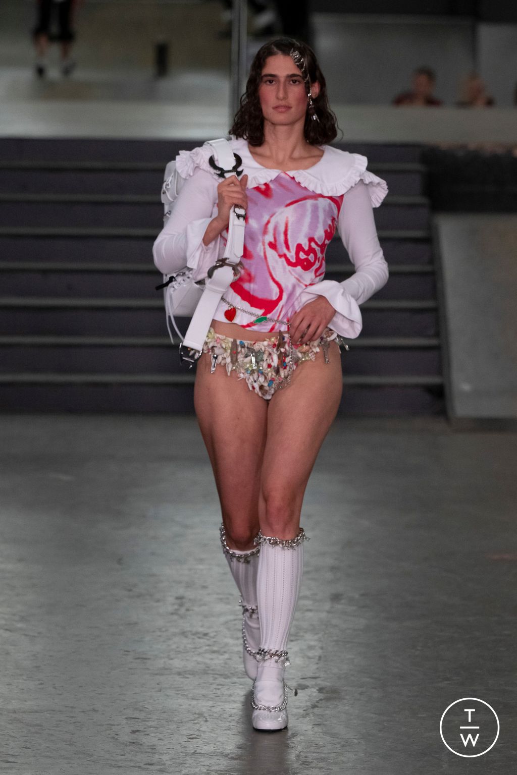 Fashion Week London Spring/Summer 2024 look 22 from the Chopova Lowena collection 女装