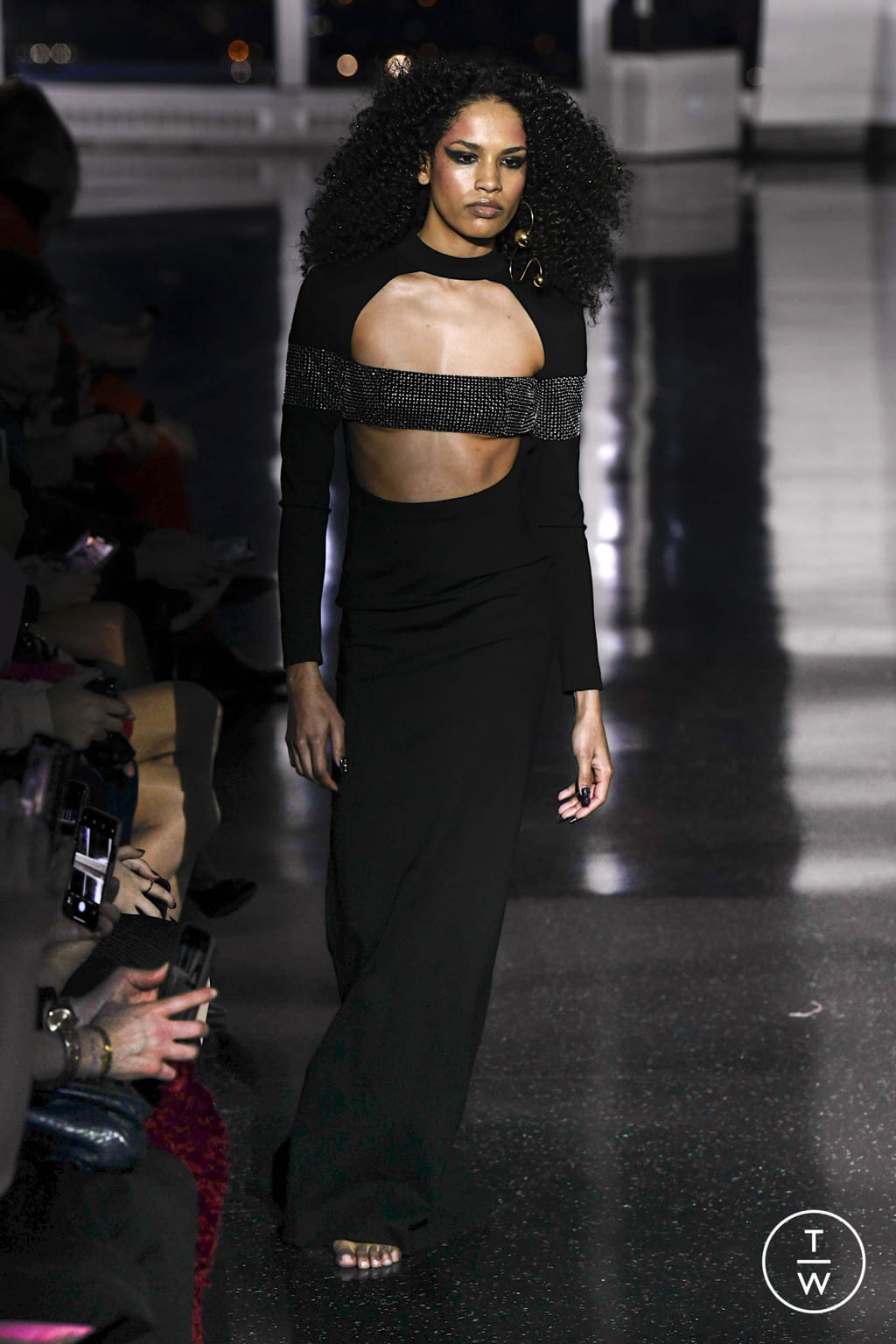 Fashion Week New York Fall/Winter 2022 look 33 de la collection Christian Cowan womenswear