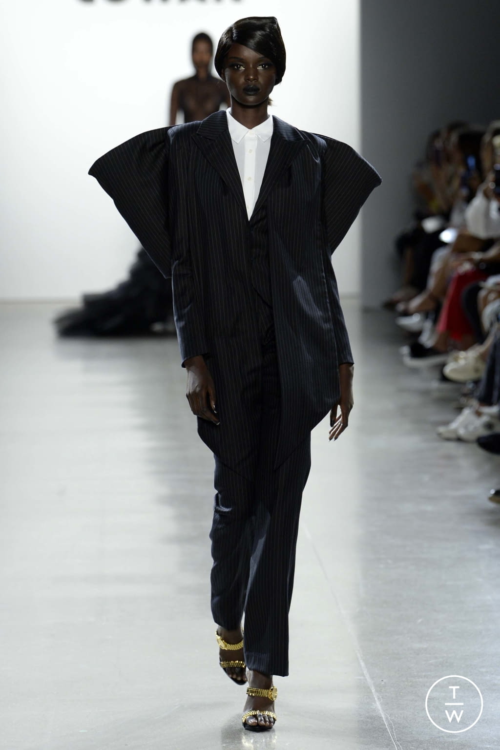 Fashion Week New York Spring/Summer 2019 look 2 from the Christian Cowan collection womenswear