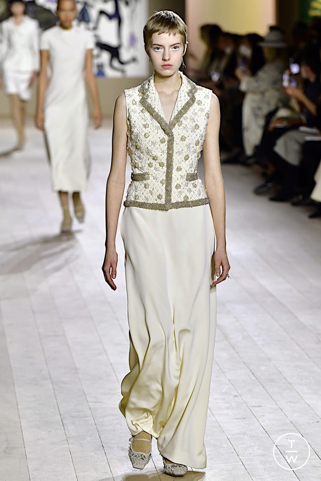 Fashion Week Paris Spring/Summer 2022 look 9 de la collection Christian Dior couture