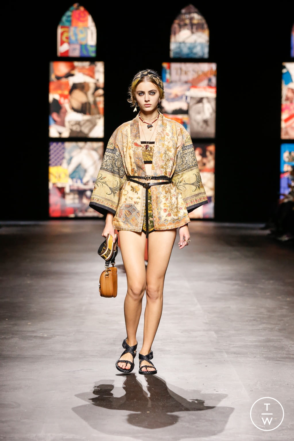 Fashion Week Paris Spring/Summer 2021 look 6 de la collection Christian Dior womenswear