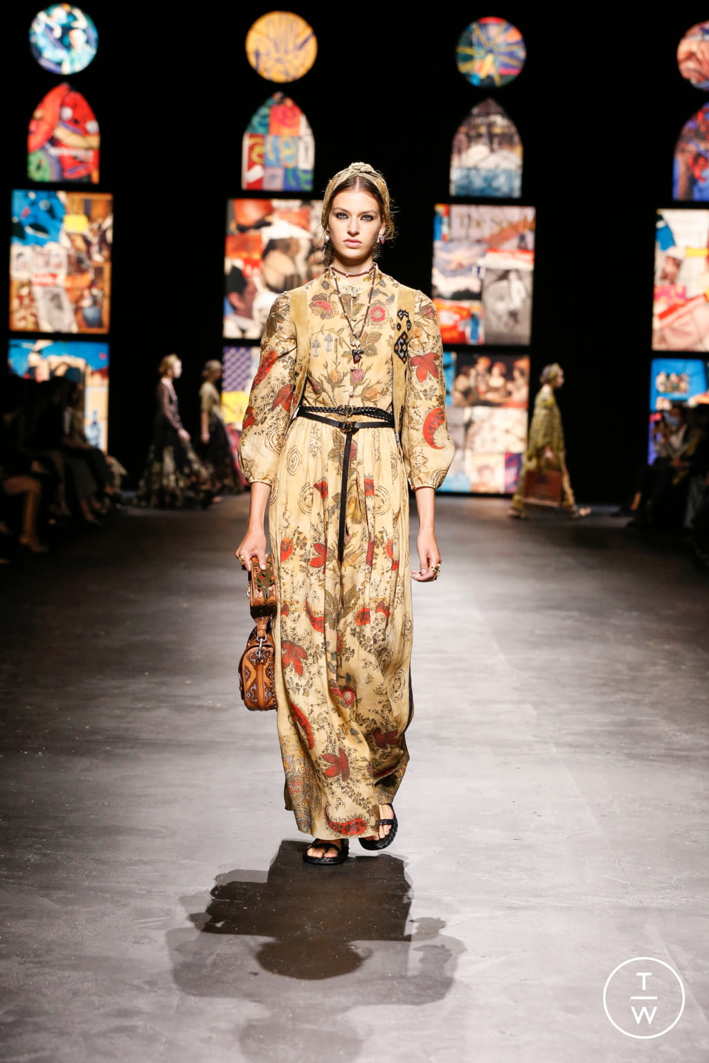 Fashion Week Paris Spring/Summer 2021 look 20 de la collection Christian Dior womenswear