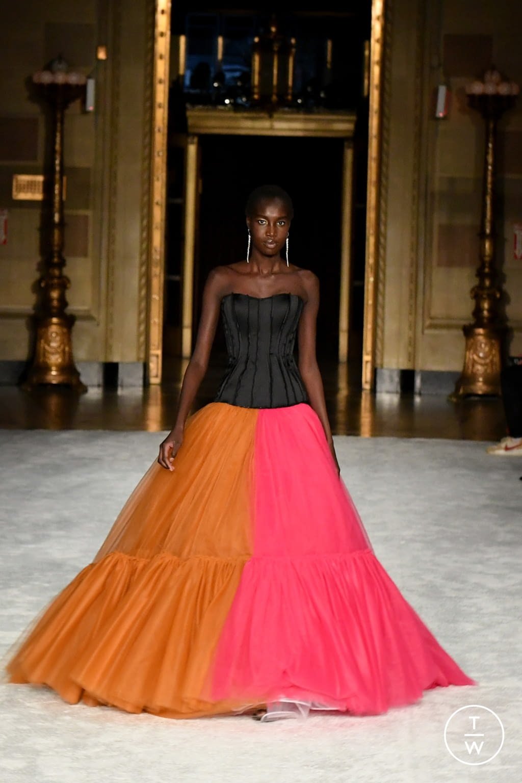Fashion Week New York Fall/Winter 2021 look 45 from the Christian Siriano collection womenswear