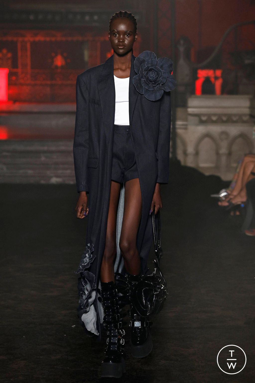Fashion Week Paris Spring/Summer 2024 look 4 from the Christian Cowan collection womenswear