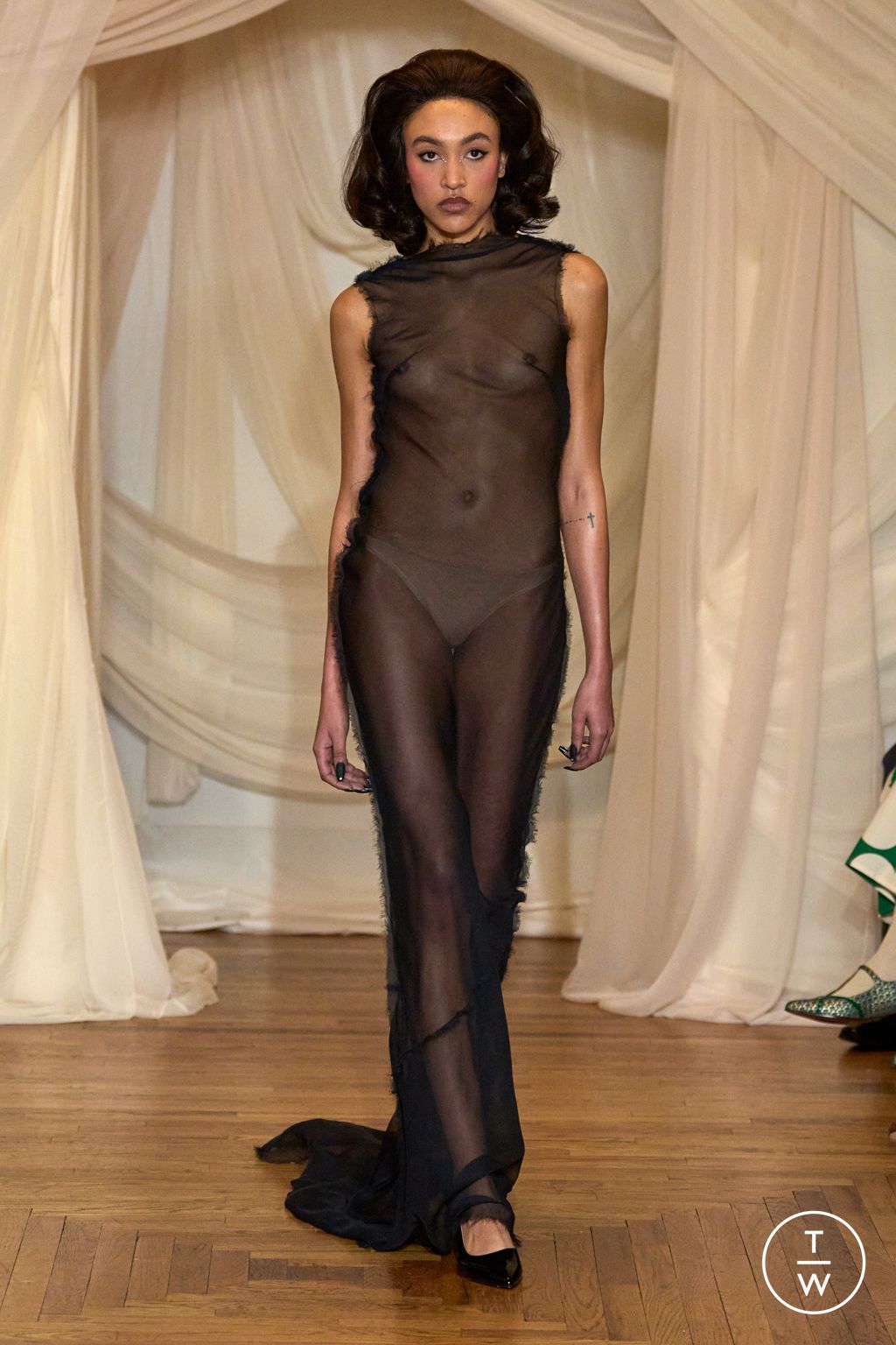 Fashion Week New York Fall/Winter 2024 look 10 from the Christian Cowan collection womenswear