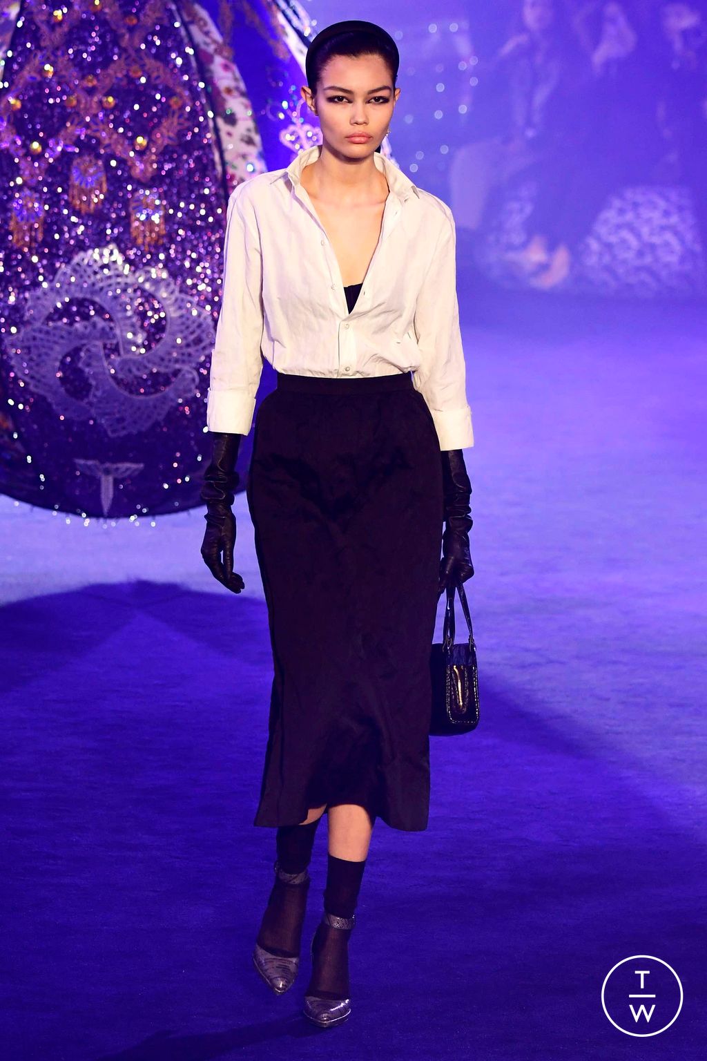 Fashion Week Paris Fall/Winter 2023 look 1 from the Christian Dior collection 女装