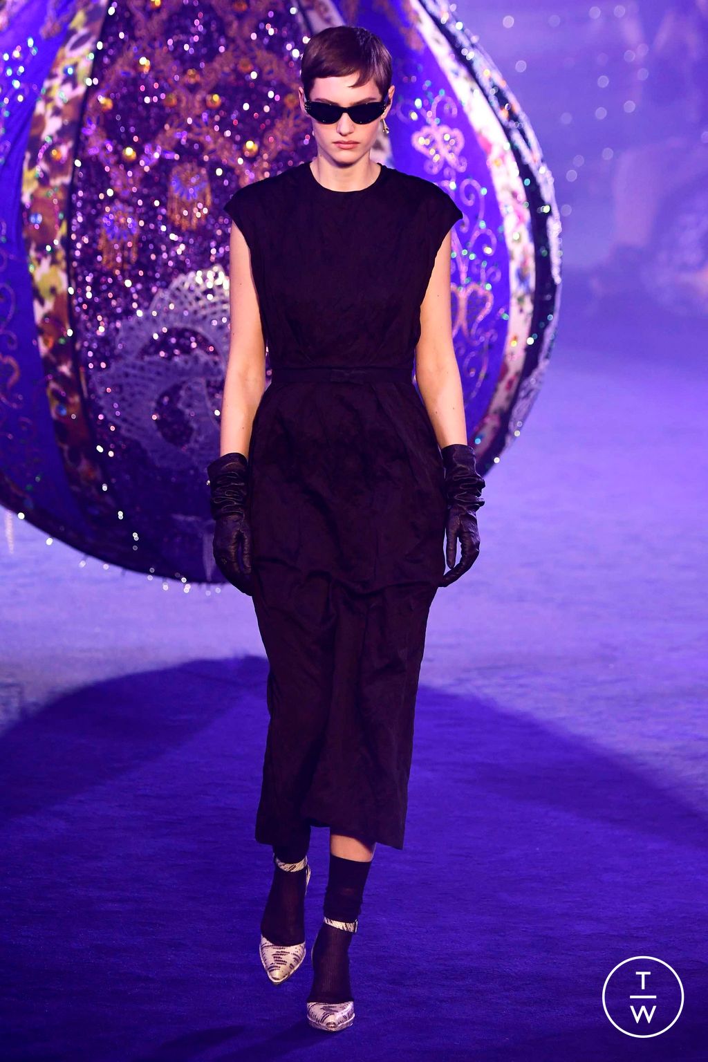 Fashion Week Paris Fall/Winter 2023 look 2 de la collection Christian Dior womenswear