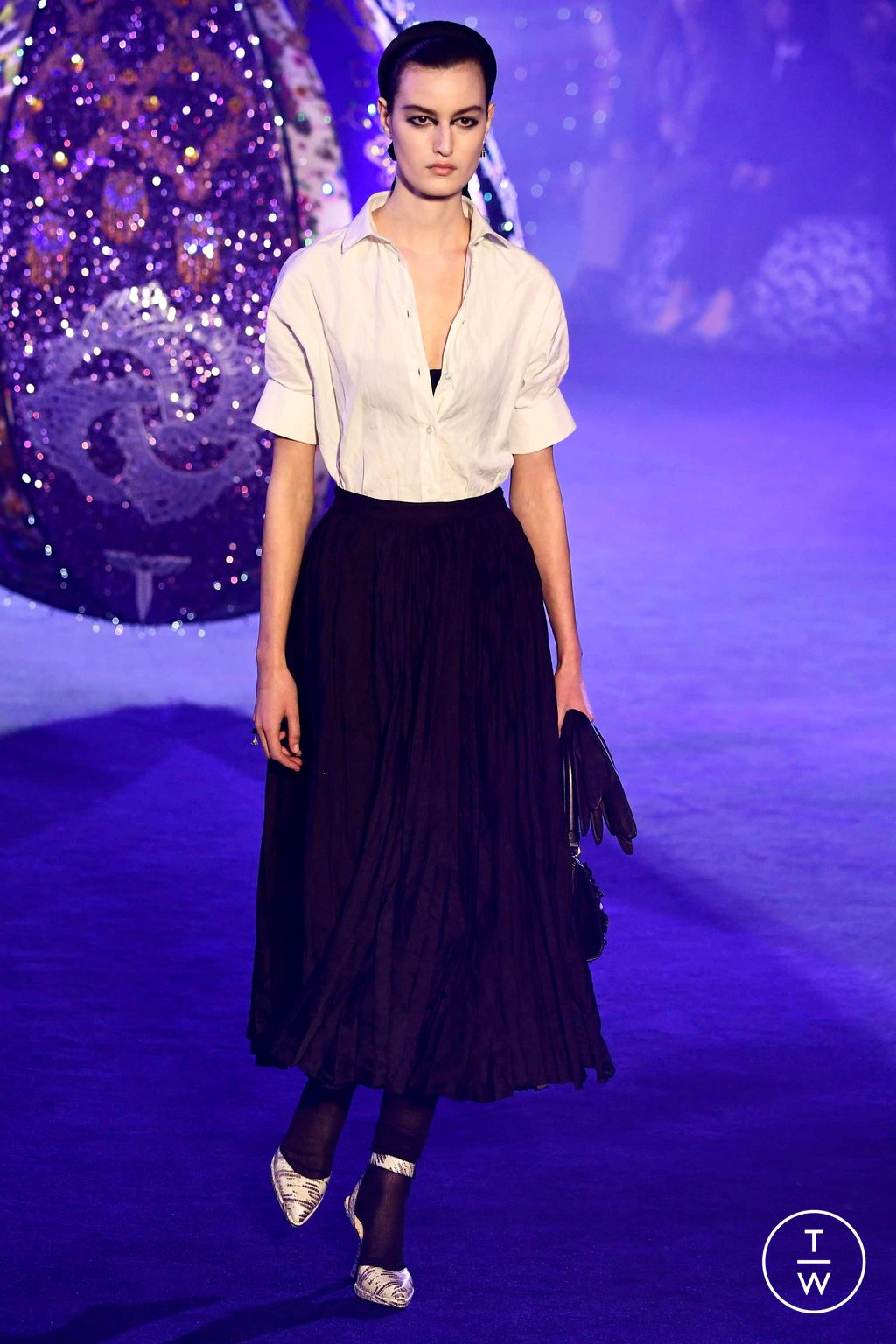 Fashion Week Paris Fall/Winter 2023 look 8 from the Christian Dior collection 女装