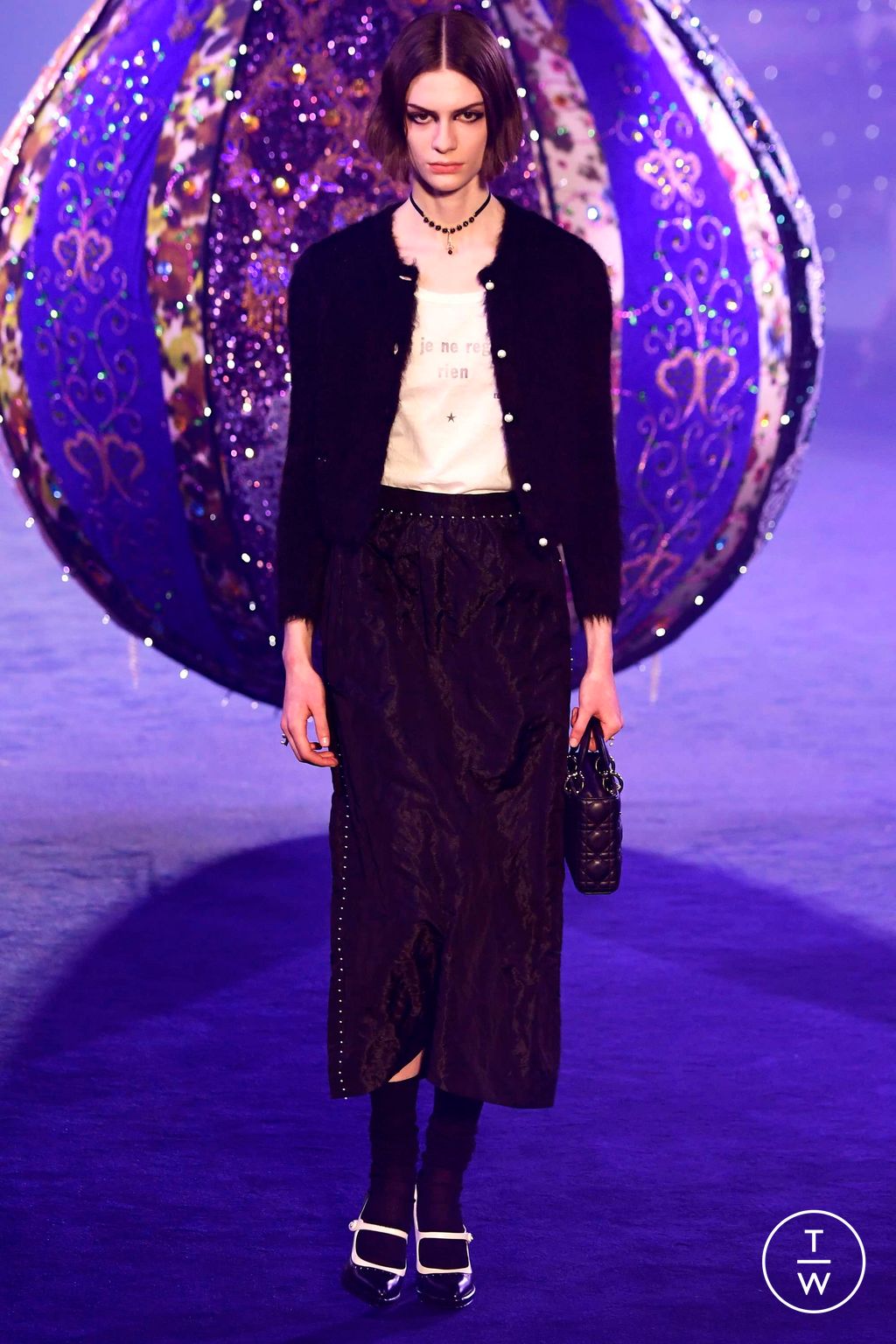 Fashion Week Paris Fall/Winter 2023 look 10 from the Christian Dior collection 女装