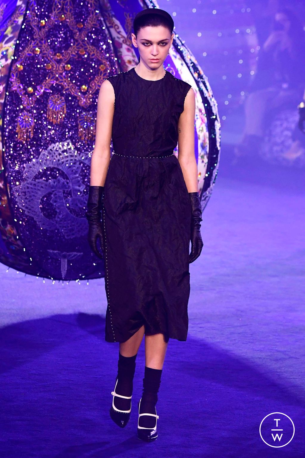 Fashion Week Paris Fall/Winter 2023 look 12 from the Christian Dior collection 女装