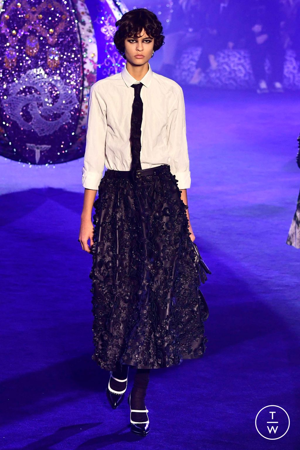 Fashion Week Paris Fall/Winter 2023 look 36 from the Christian Dior collection 女装