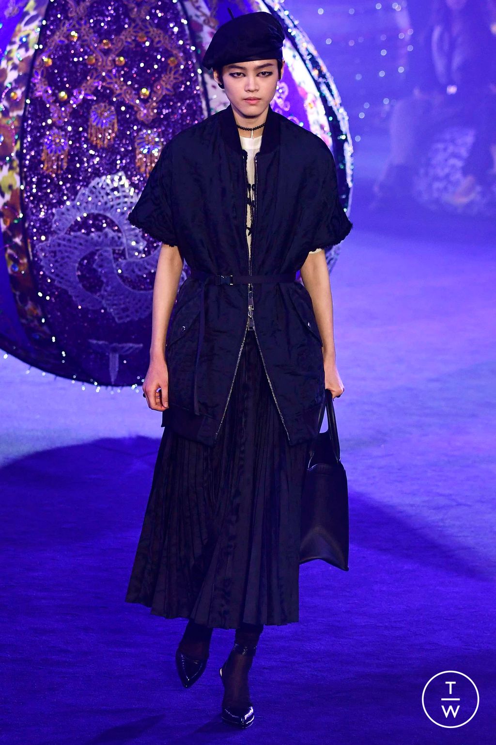 Fashion Week Paris Fall/Winter 2023 look 43 from the Christian Dior collection womenswear