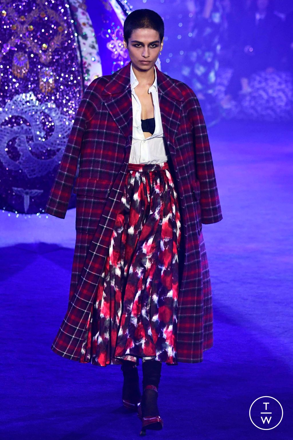 Fashion Week Paris Fall/Winter 2023 look 48 from the Christian Dior collection womenswear