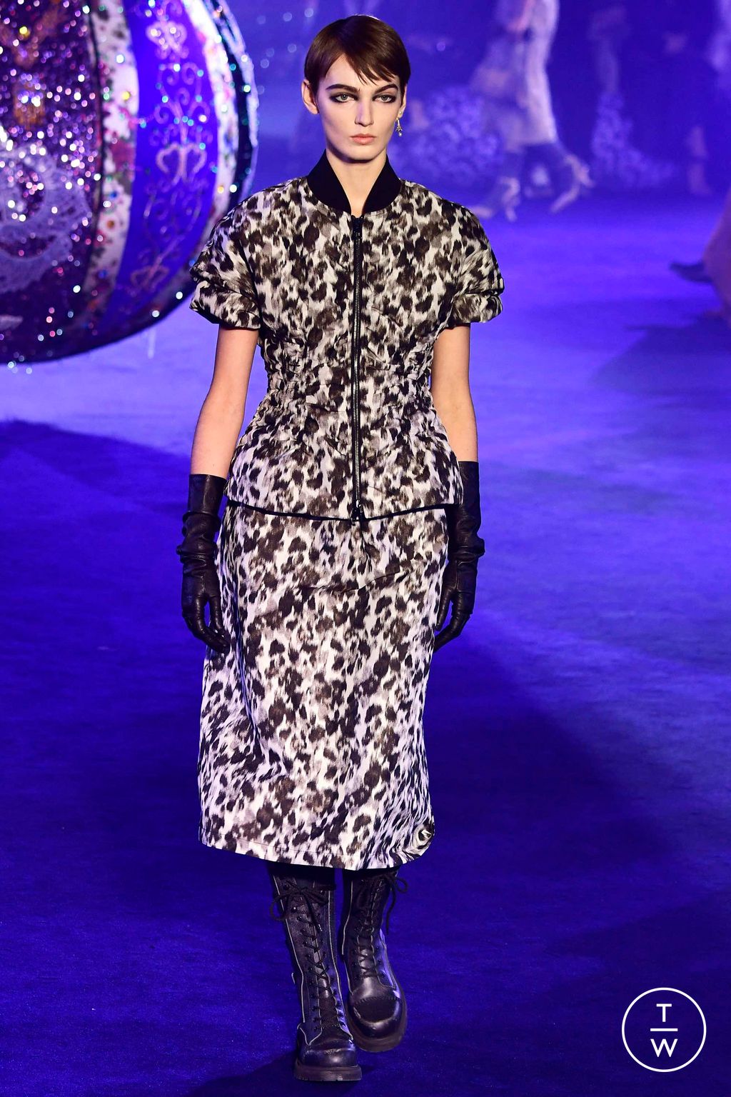 Fashion Week Paris Fall/Winter 2023 look 76 from the Christian Dior collection 女装