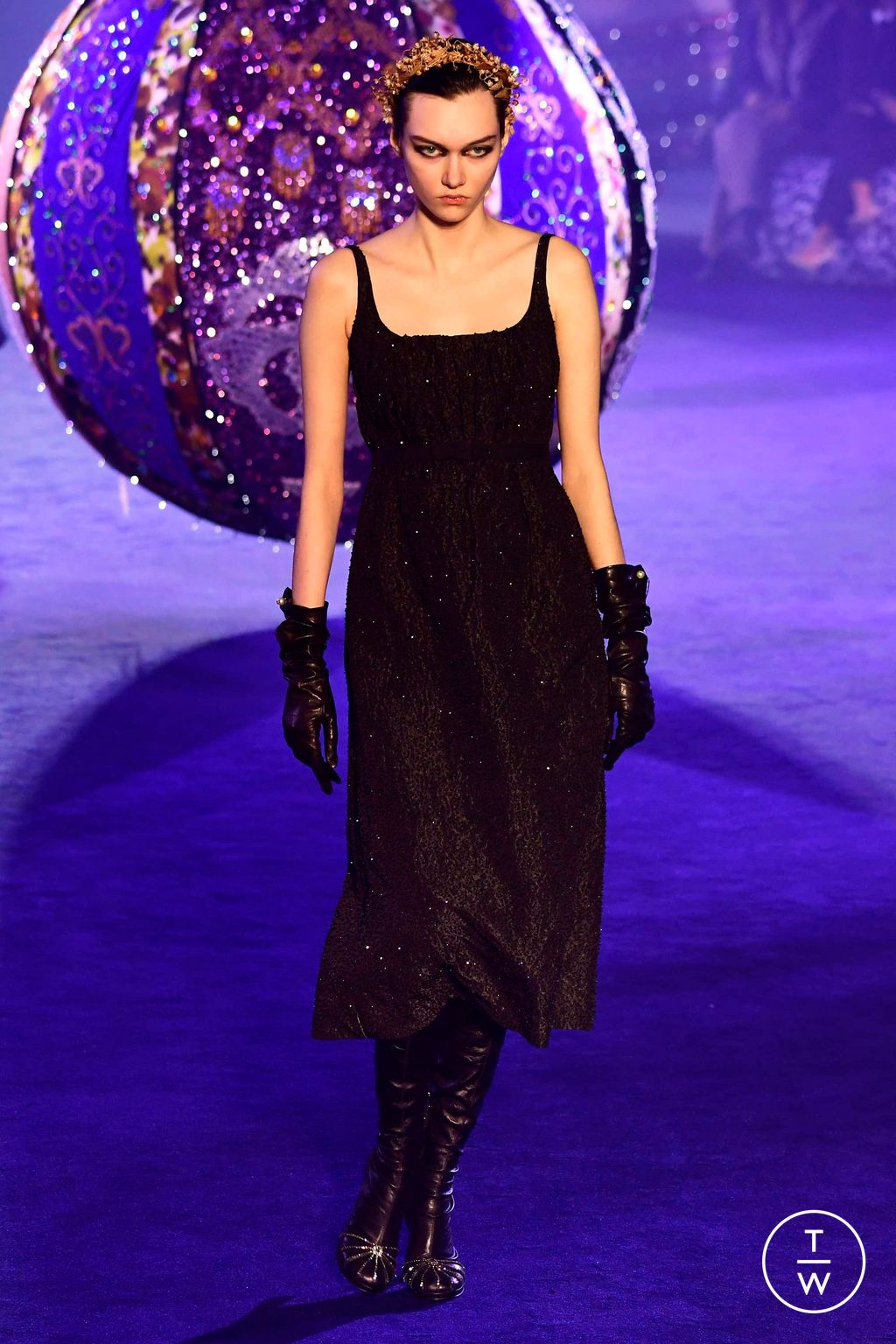 Fashion Week Paris Fall/Winter 2023 look 94 from the Christian Dior collection womenswear
