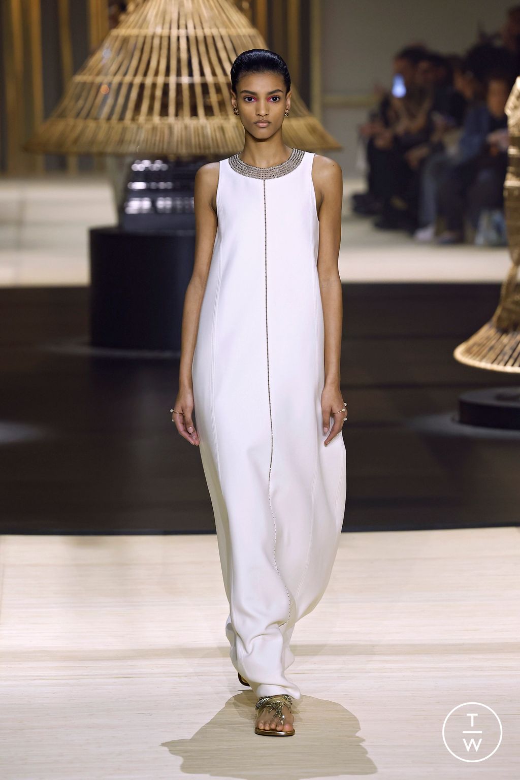 Fashion Week Paris Fall/Winter 2024 look 69 de la collection Christian Dior womenswear