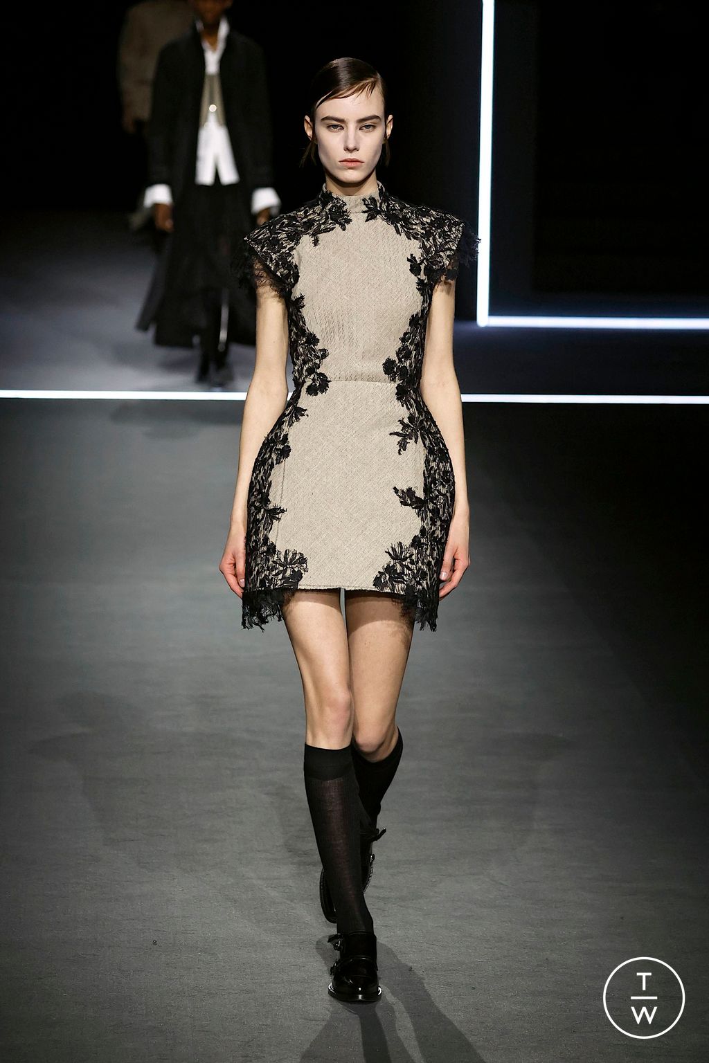 Fashion Week Paris Fall/Winter 2025 look 2 from the Dior collection womenswear