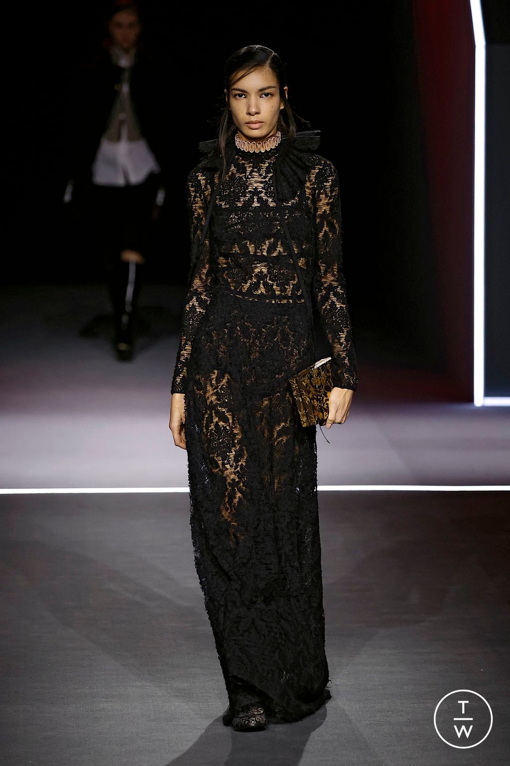 Fashion Week Paris Fall/Winter 2025 look 18 from the Dior collection 女装